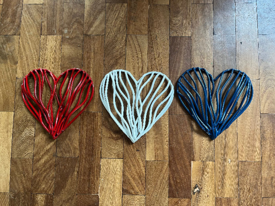 Metal driftwood heart ornament