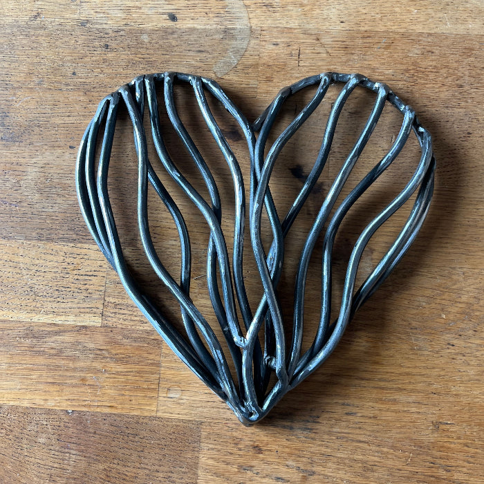 Metal driftwood heart ornament
