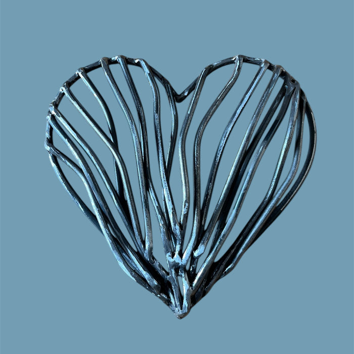 Metal driftwood heart ornament