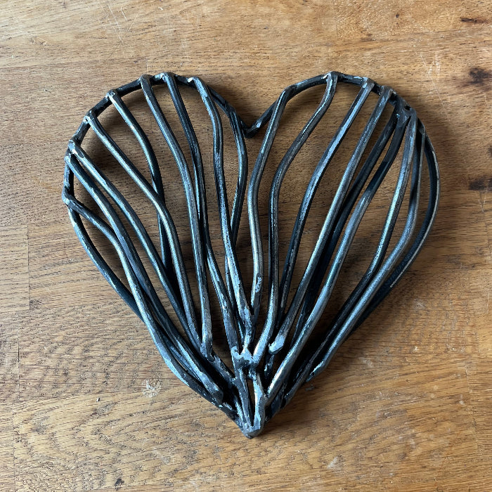 Metal driftwood heart ornament