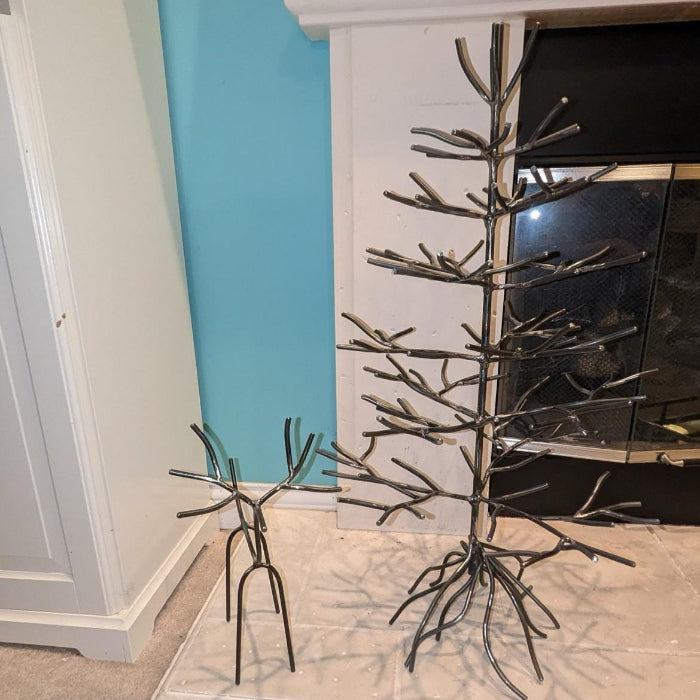 Large tree - regular spaced branches