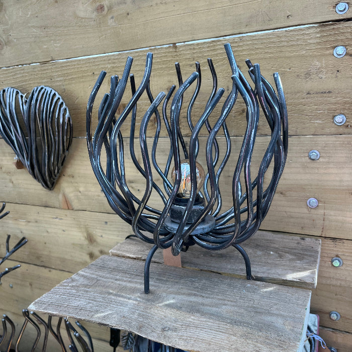Metal Lamp – Medium