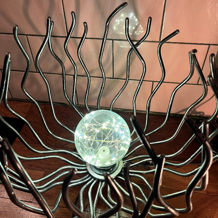 Metal Lamp – Large