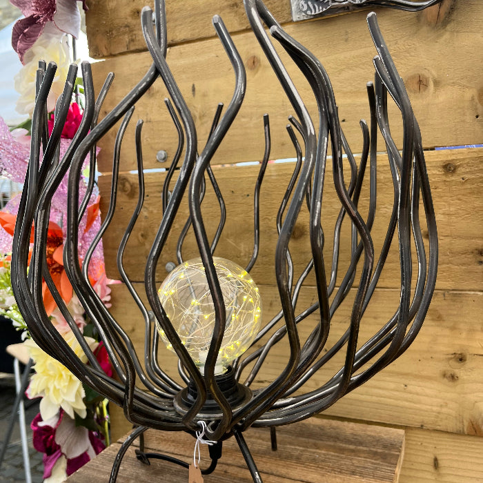 Metal Lamp – Large