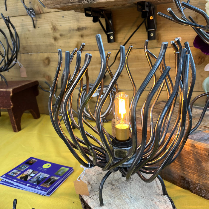 Metal Lamp – Medium